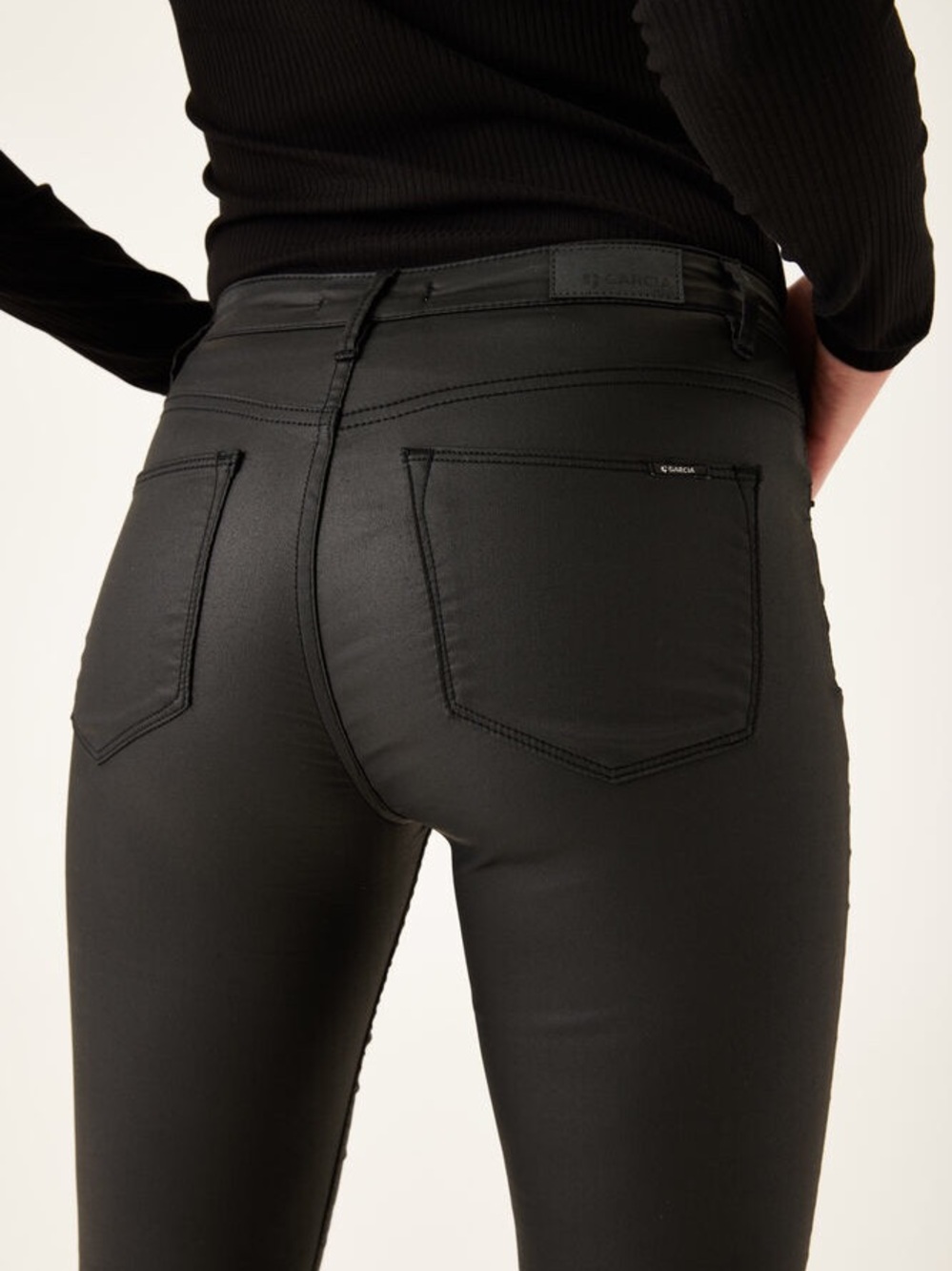 NWT GARCIA Celia High Waist Matte Coated Pants Ink Black W29 edgy urban chic